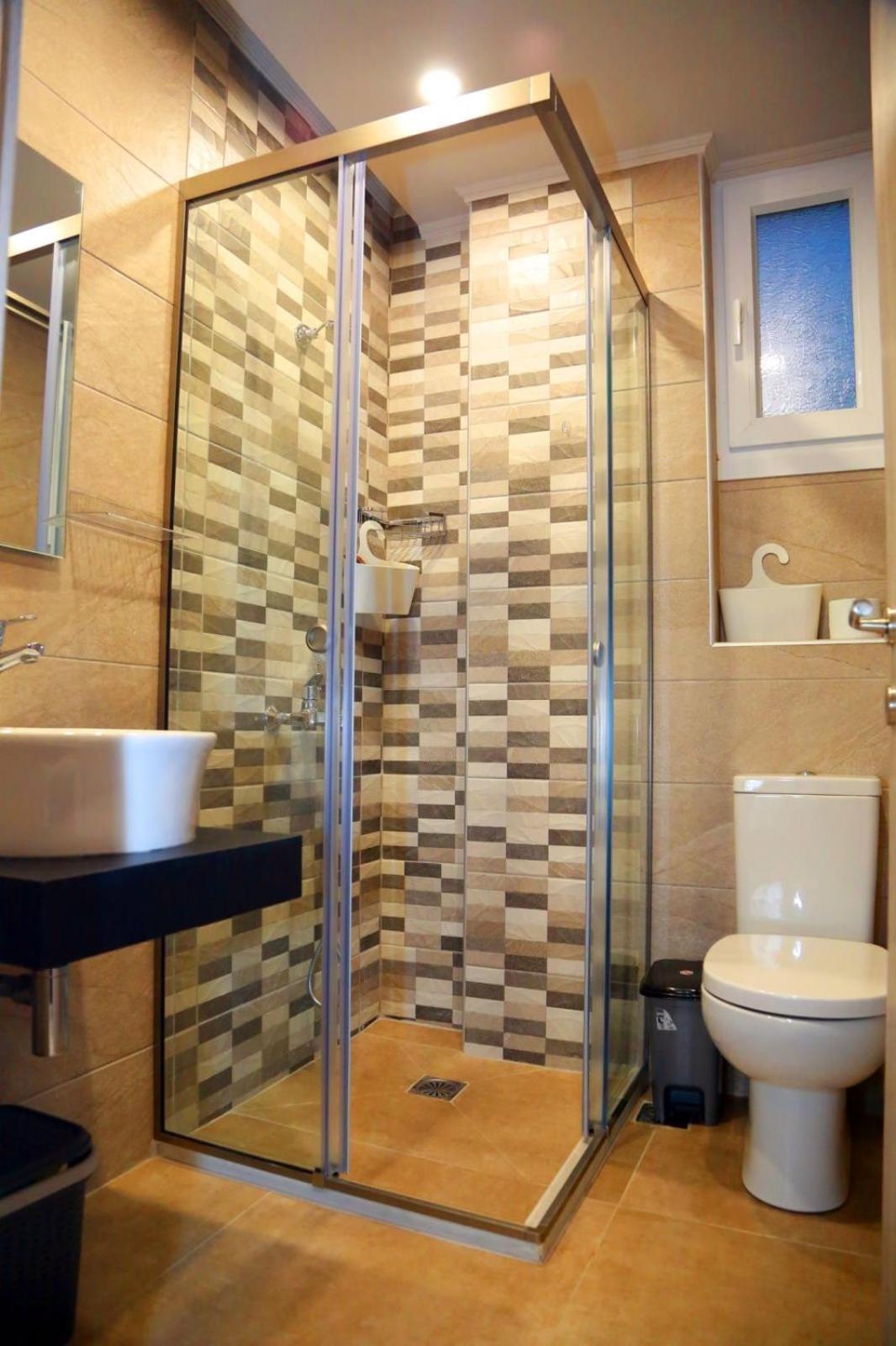 Apanemo Luxury Double Villa Kourouta
